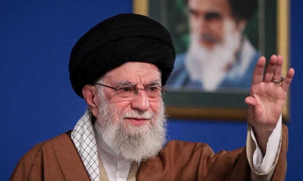 ആയത്തുല്ല അലി ഖാംനഈ : പശ്ചിമേഷ്യൻ രാഷ്ട്രീയത്തെ മാറ്റിമറിച്ച വിപ്ലവകാരി ; അമേരിക്കയുടെ കണ്ണിലെ കരട്