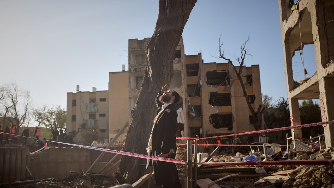 Trump threatens attacks on Iranian power plants if Tehran fails to open the Strait of Hormuz