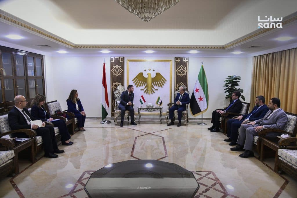 Syria , Hungary sign agreement for 250 scholarships