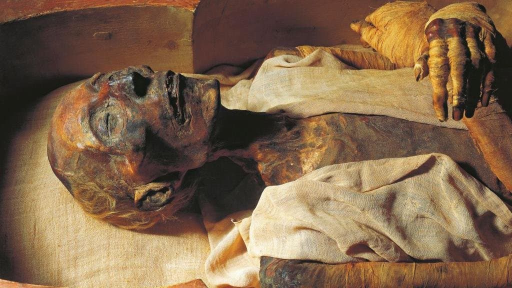 لغز الفرعون : هل رمسيس الثاني هو فرعون موسى الذي تحدث عنه الكتاب المقدس والقرآن ؟