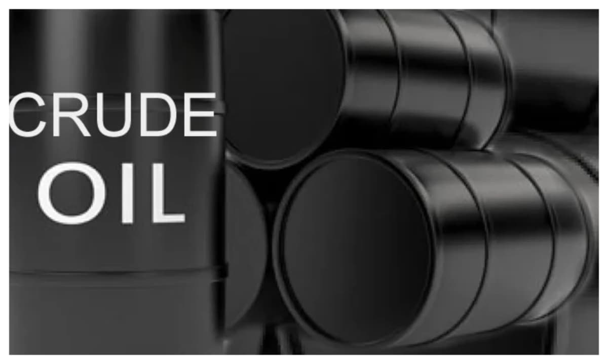 BREAKING : Crude oil prices surge above $100 per barrel as fuel surpasses N1 , 000 per liter in Nigeria