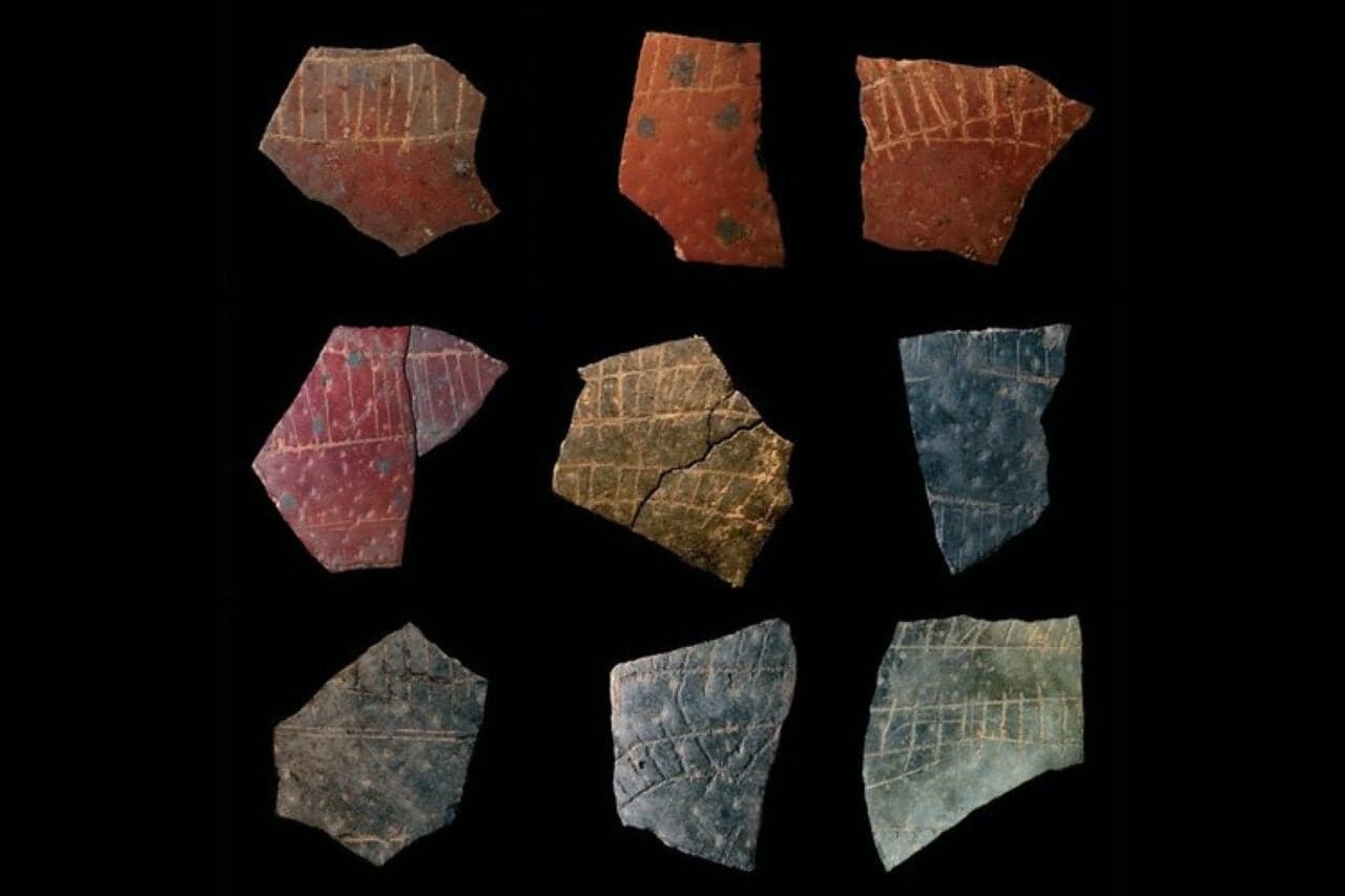 Humans Sketched Oddly Precise Geometric Patterns Onto Ostrich Eggs 60,000 Years Ago