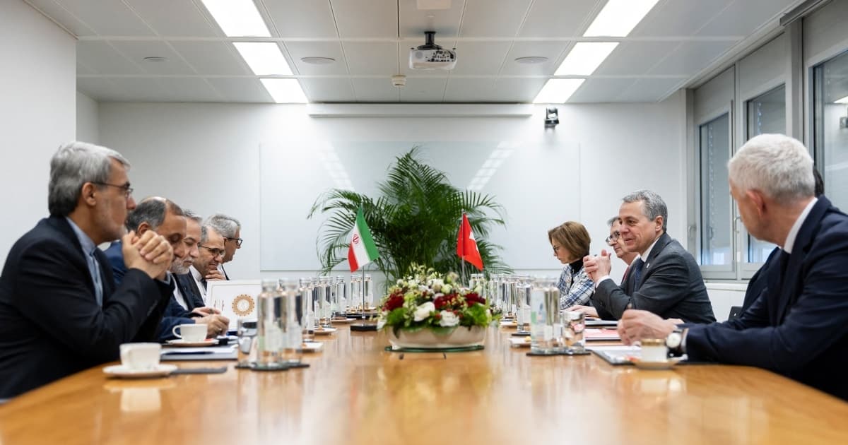 美伊第三輪談判現重大突破 或已避免美方出兵 | 阿曼 | 伊朗外長阿拉格齊 | 萬斯