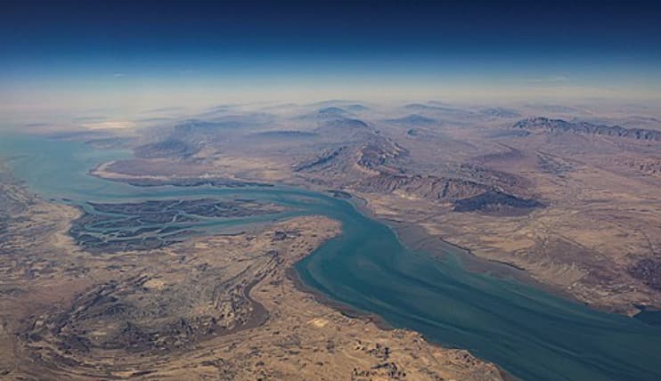 이란 공습 여파 중동 해상보험료 급등 조짐