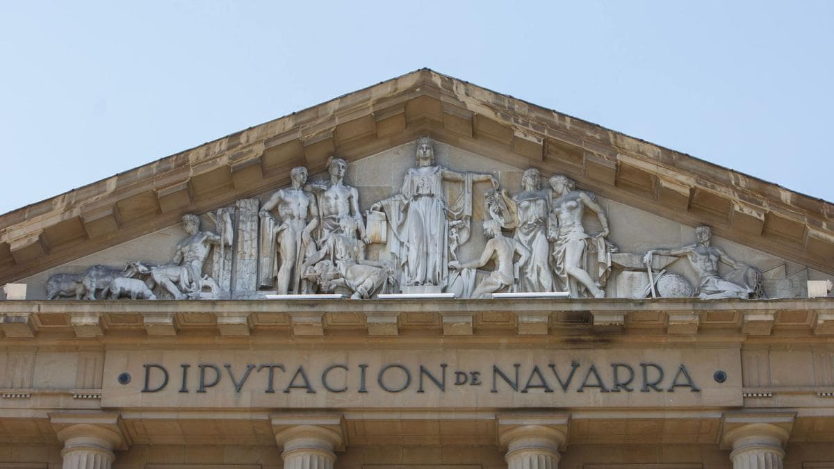 Ceses y nombramientos en el Gobierno de Navarra