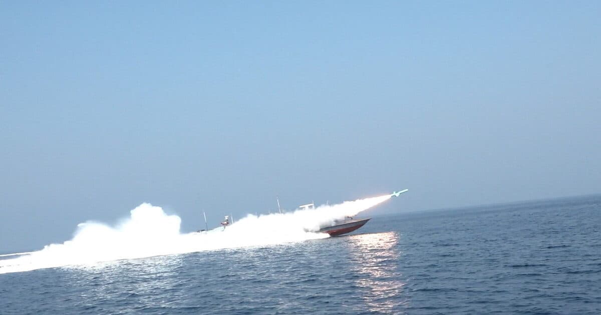 Συναγερμός στη Μέση Ανατολή : Κλιμακώνεται ο φόβος για σύγκρουση ΗΠΑ και Ιράν – Δεν έχει πάρει οριστική απόφαση για πλήγματα ο Τραμπ