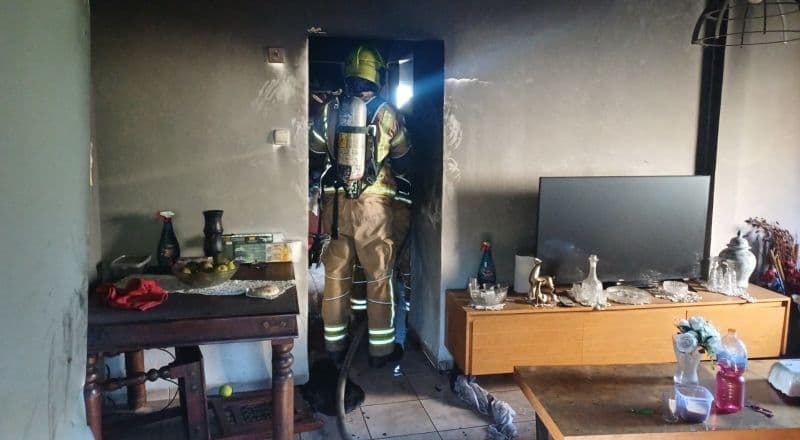 موقع بكرا - غدًا في البلاد : السوبرماركت يعمل لساعات أطول ، المجمّعات مغلقة ، والبنوك تفتح  الفروع الأساسية