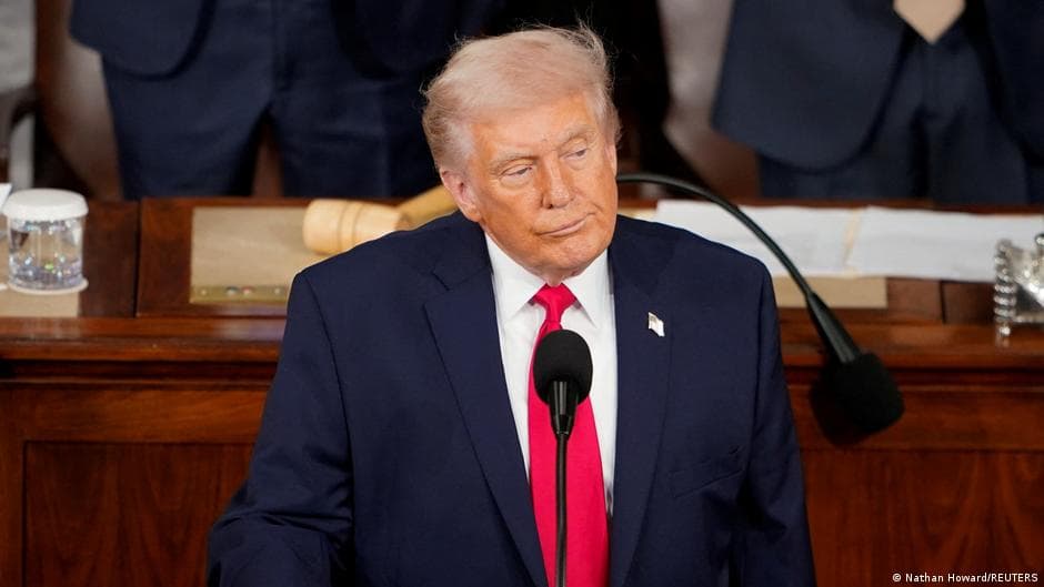 İrana saldırı : Trump Hamaneyin öldüğünü duyurdu