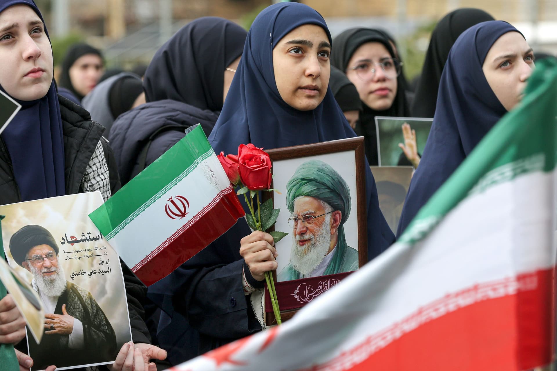 Cine va conduce Iranul după Khamenei ? Bătălia pentru putere de la Teheran intră ...