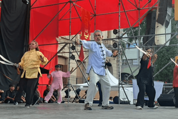 Año Nuevo Chino en Jujuy bajo el lema :  Con el caballo llega el éxito