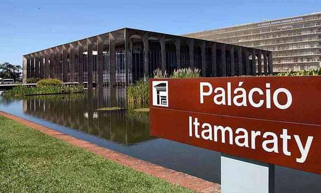 Brazil Condemns Iran Strikes , Drawing Fire From Both Sides