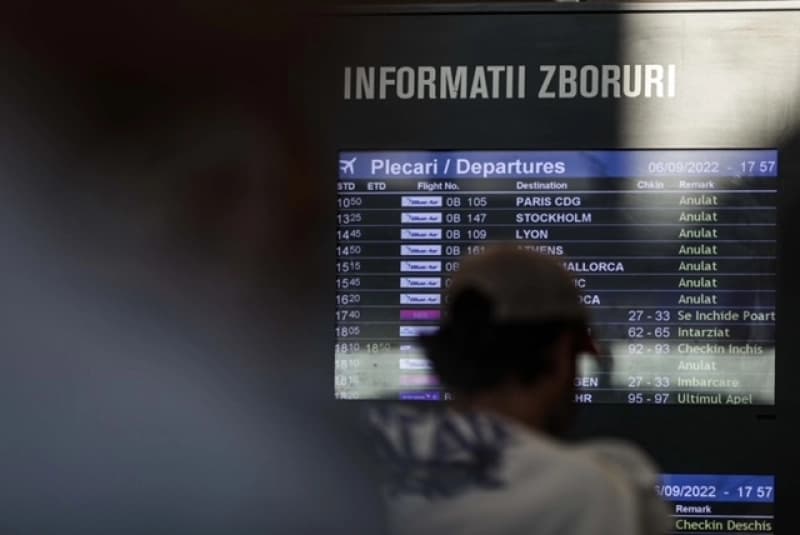 34 de zboruri anulate pe Aeroportul Otopeni , din cauza evenimentelor din Orientul Mijlociu
