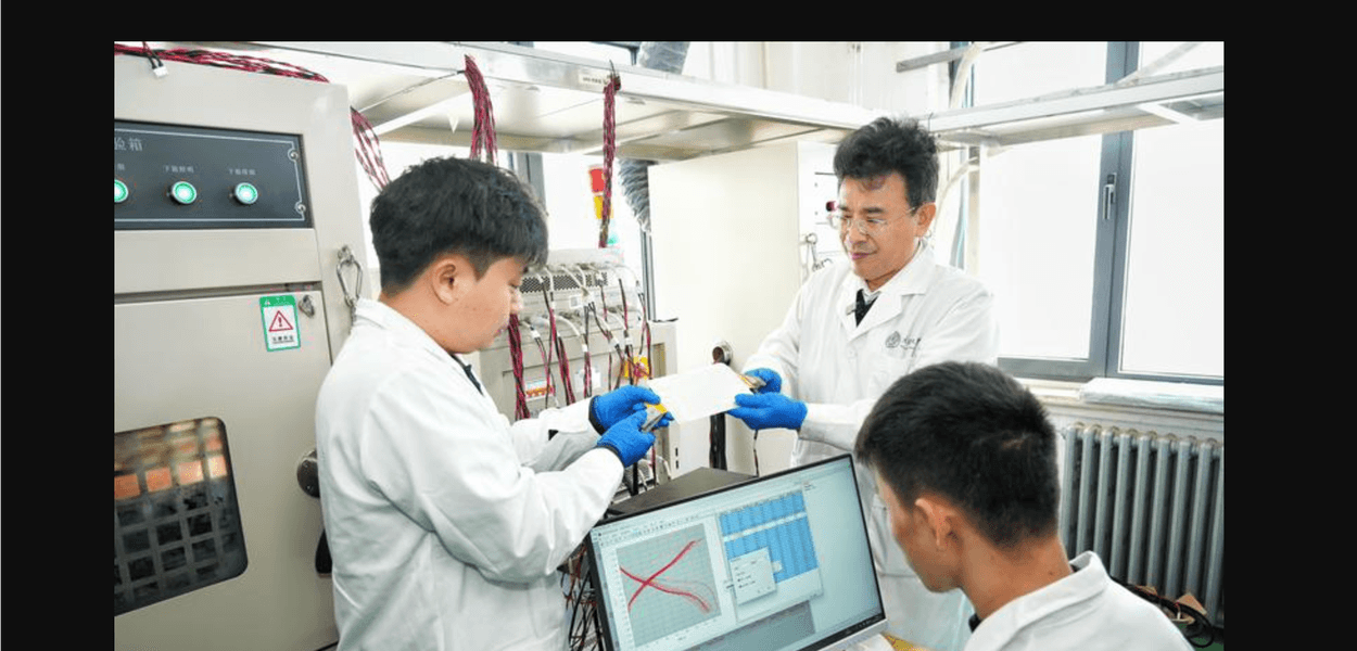 Nova descoberta chinesa na área de baterias tornará os carros elétricos ainda mais competitivos