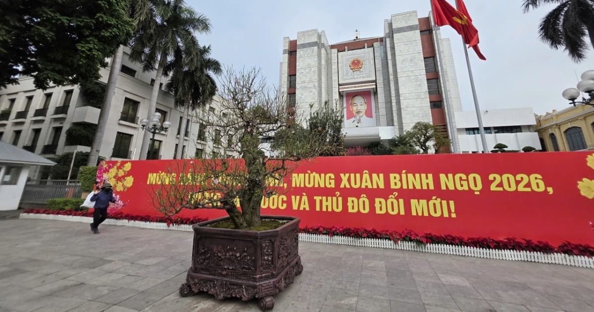 Lĩnh vực công tác của Chủ tịch và 5 Phó chủ tịch Hà Nội