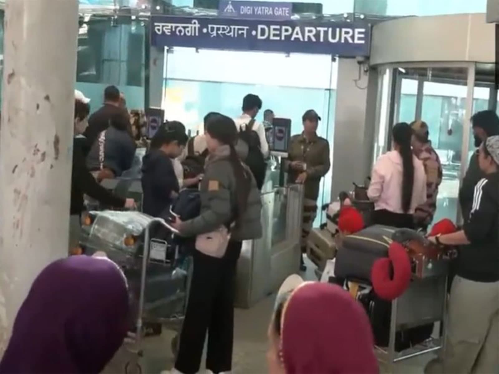Amritsar Airport experiences flight disruptions , cancellations due to escalating situation in Middle East