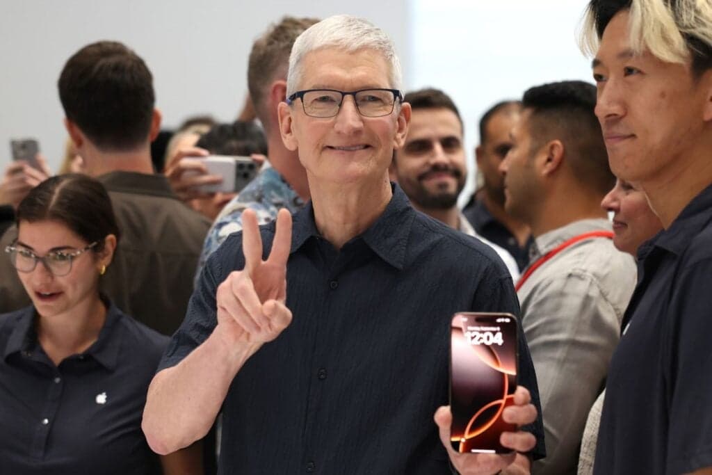 Tim Cook Teases ‘Big Week’ of Announcements Starting Next Monday