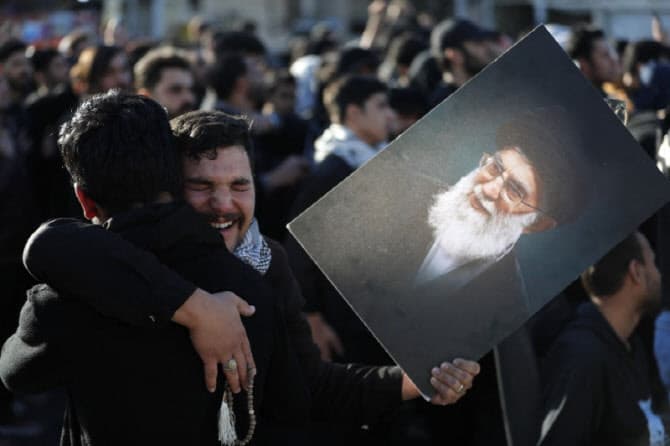미 · 이란 전쟁 미군 3명 전사자 발생 … 이란 보복에 중동 전역 확전 ( 종합 )