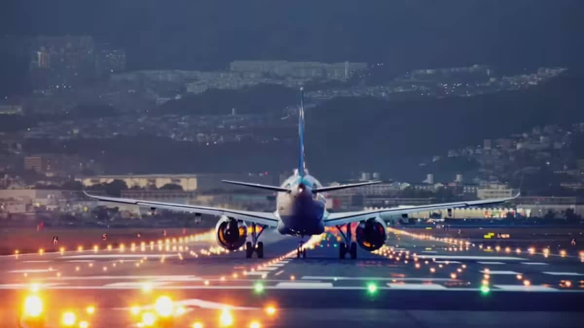 Travelling To Dubai ? What You Should Know About DGCA Advisory And Flight Disruptions