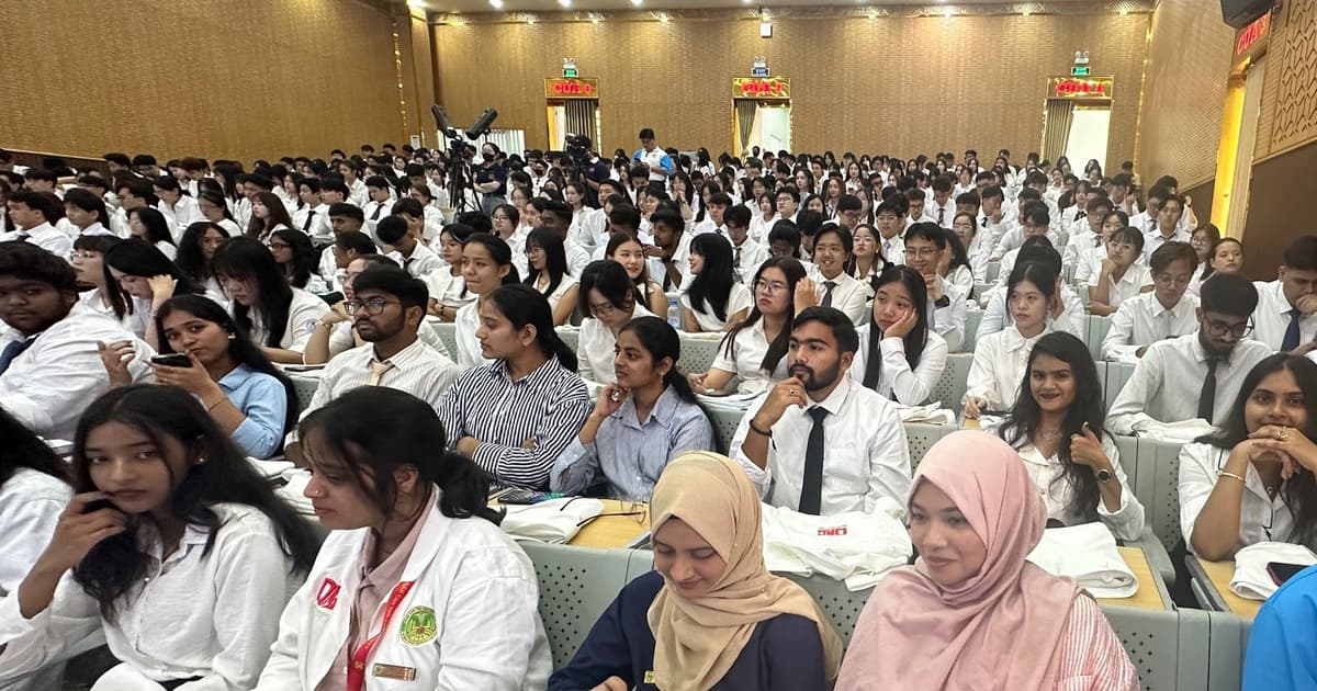Nhiều sinh viên quốc tế chọn học ngành sức khỏe