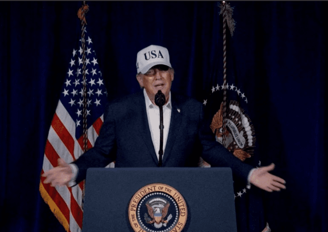 트럼프 하메네이 사망 … 이란 체제 전환 분수령