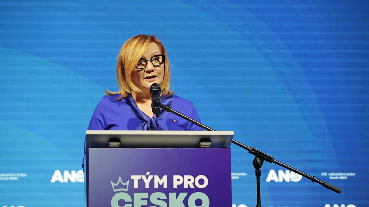 Zrušení NERVu je nebezpečný precedent . Jde o další projev autoritářství , neodbornosti a malosti