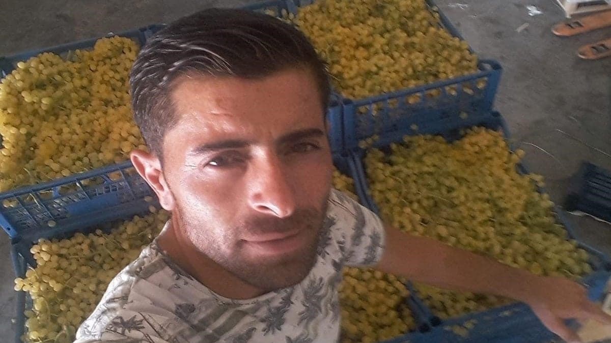 Manisada boş arazide ceset bulundu