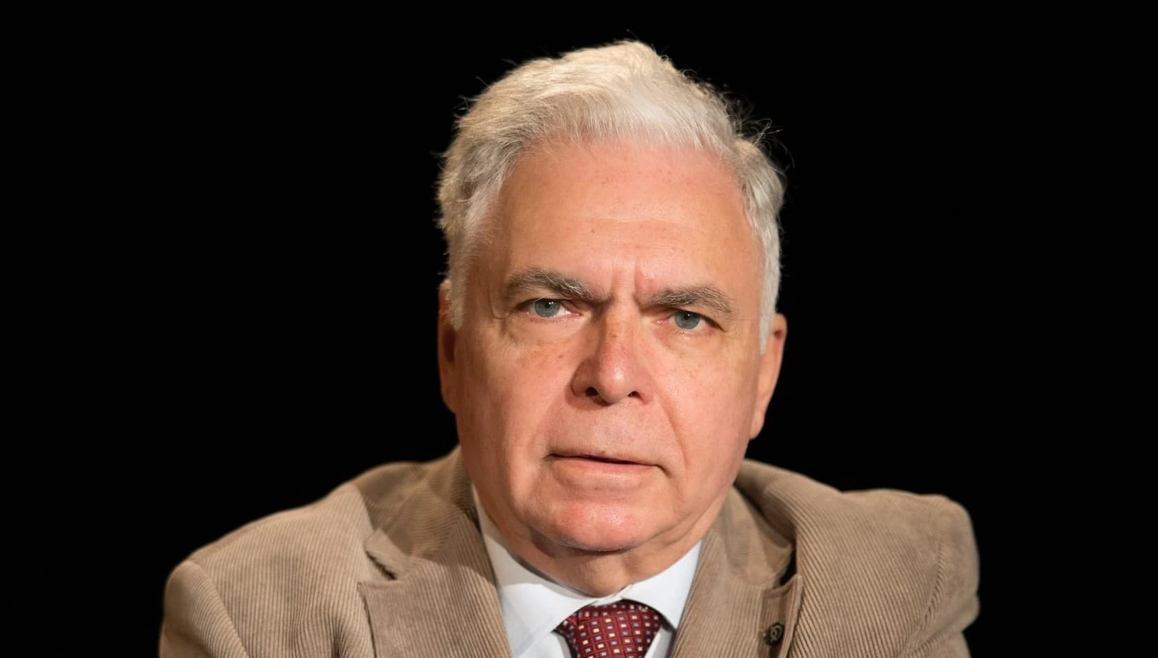 Exclusiv . Pakistan vs . talibanii afgani , un focar de tensiune . Adrian Severin : Undele de șoc pot ajunge și în regiunea noastră