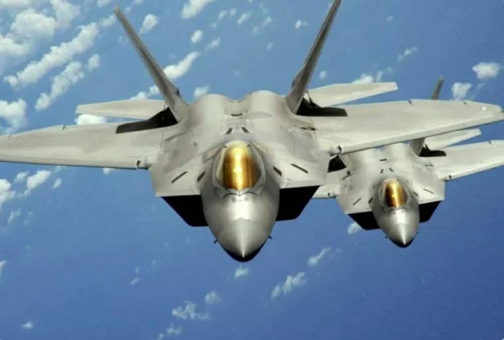 لأول مرة .. مقاتلات أمريكية تصل إسرائيل تحسبًا لرد إيراني محتمل