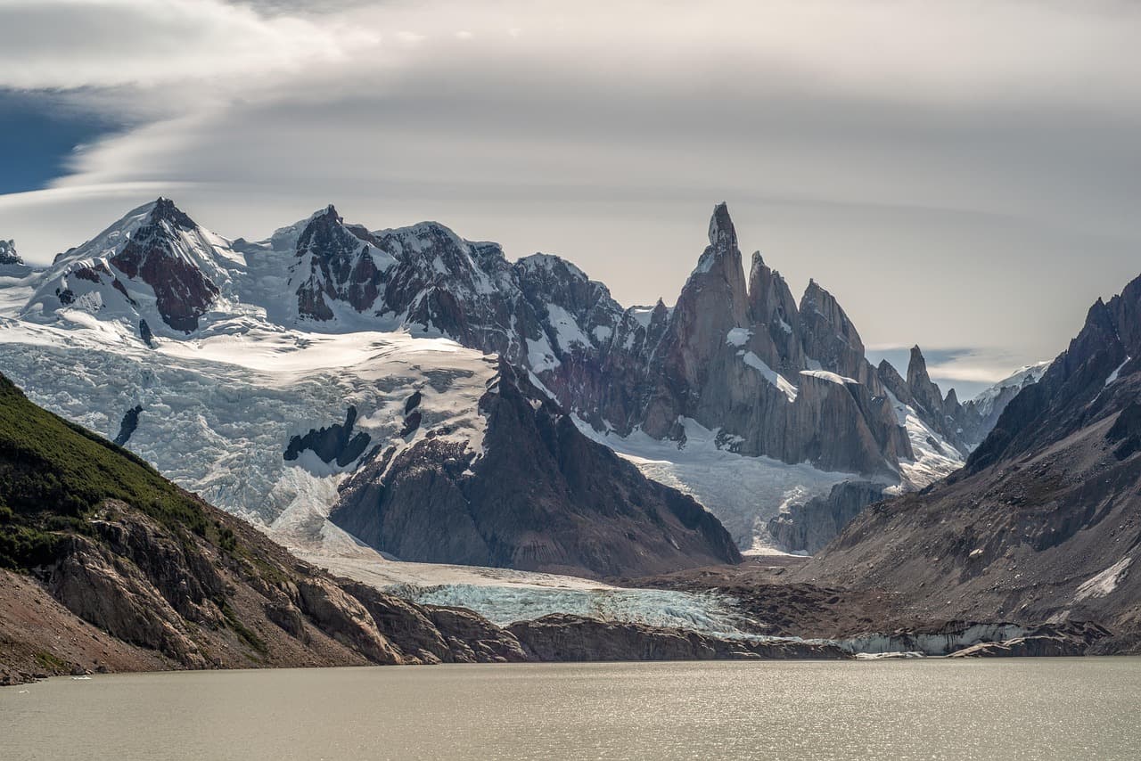 Argentina's Glacier Law Reform Heads to Chamber of Deputies: Mining Expansion Expected Despite Environmental Backlash