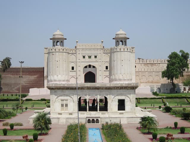 Pakistan says ‘no dialogue’ with Afghanistan as attacks persist