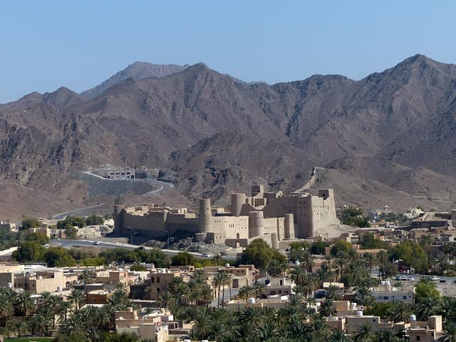 Oman’s foreign minister meets with US’s Vance as Iran tensions rise