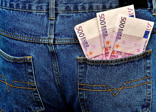 Best Month in a Year for Treasuries