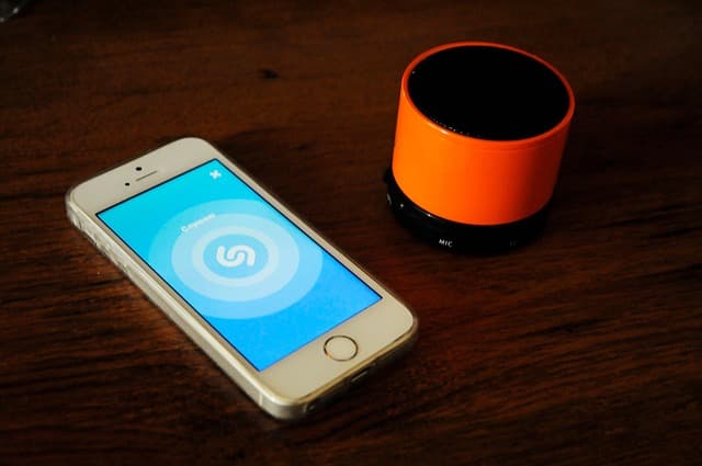 Portable Sonos Play speaker leaks on Canadian Best Buy