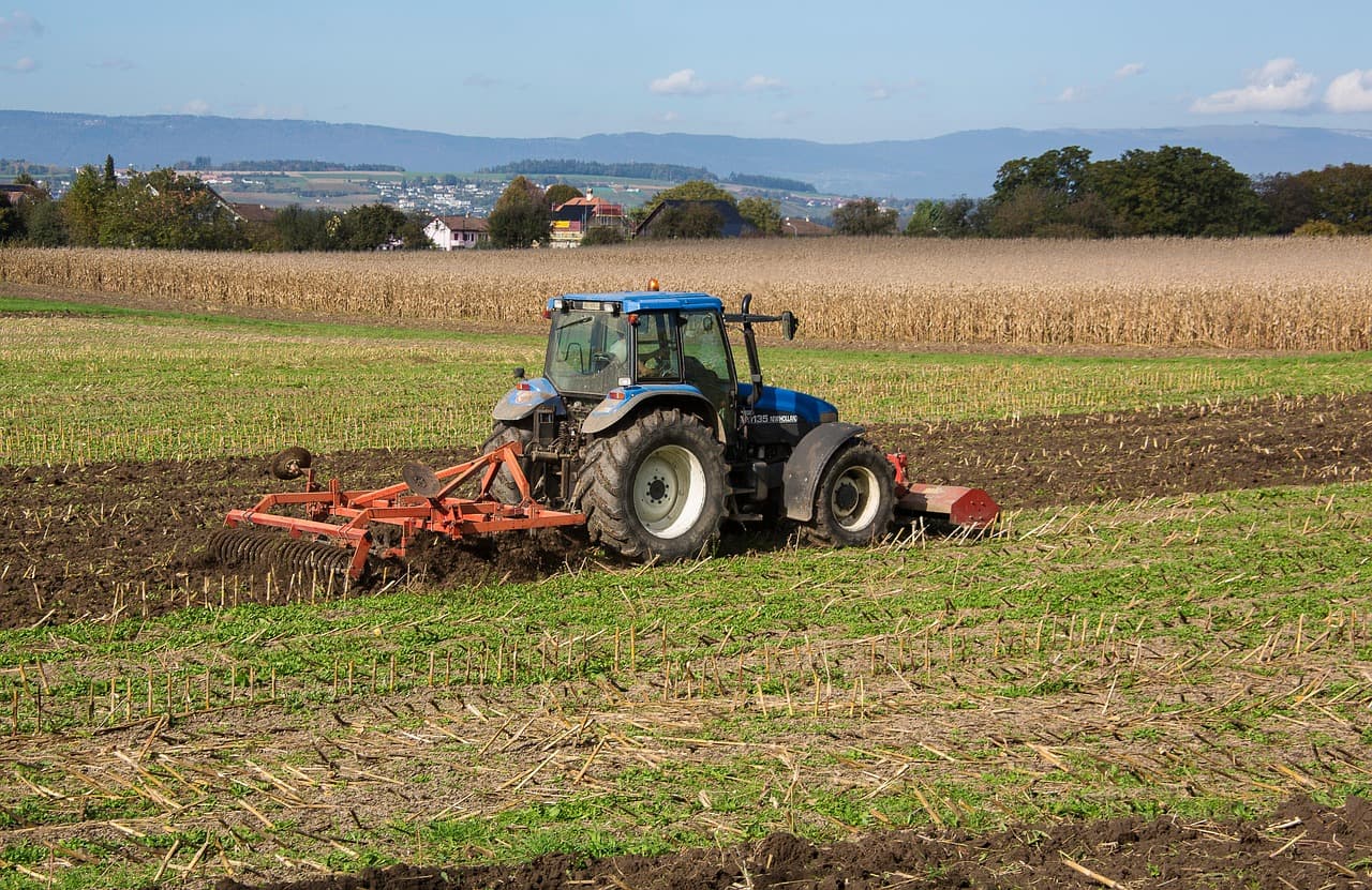 Starmer's Labour Faces Existential Crisis as UK Politics Fragments Beyond Recognition