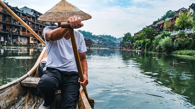 VHP Cow Protection Row ; Govt Role Questioned | Congress Asks Beef Source