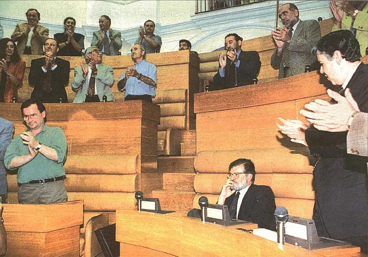 Las otras investiduras que no salieron a la primera