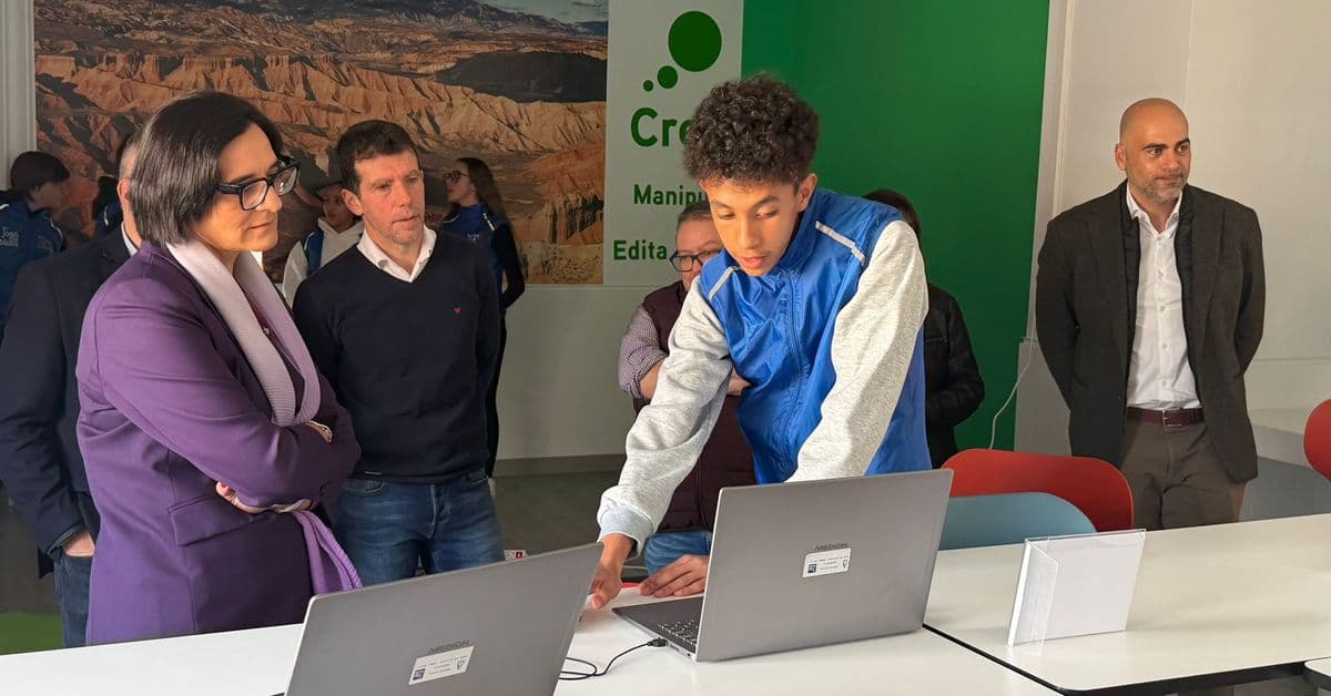 El IES José de Mora de Baza centra su Semana de la Ciencia en la salud global