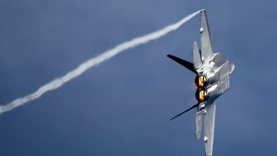 In a First , U . S . Deploys Combat Jets to Israel for Potential Wartime Mission in Iran