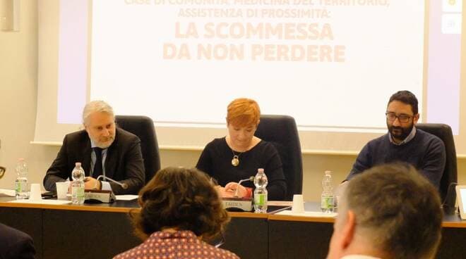 Case di Comunità e medicina del territorio , Cominelli ( Pd ): « Servono professionisti e vera presa in carico »