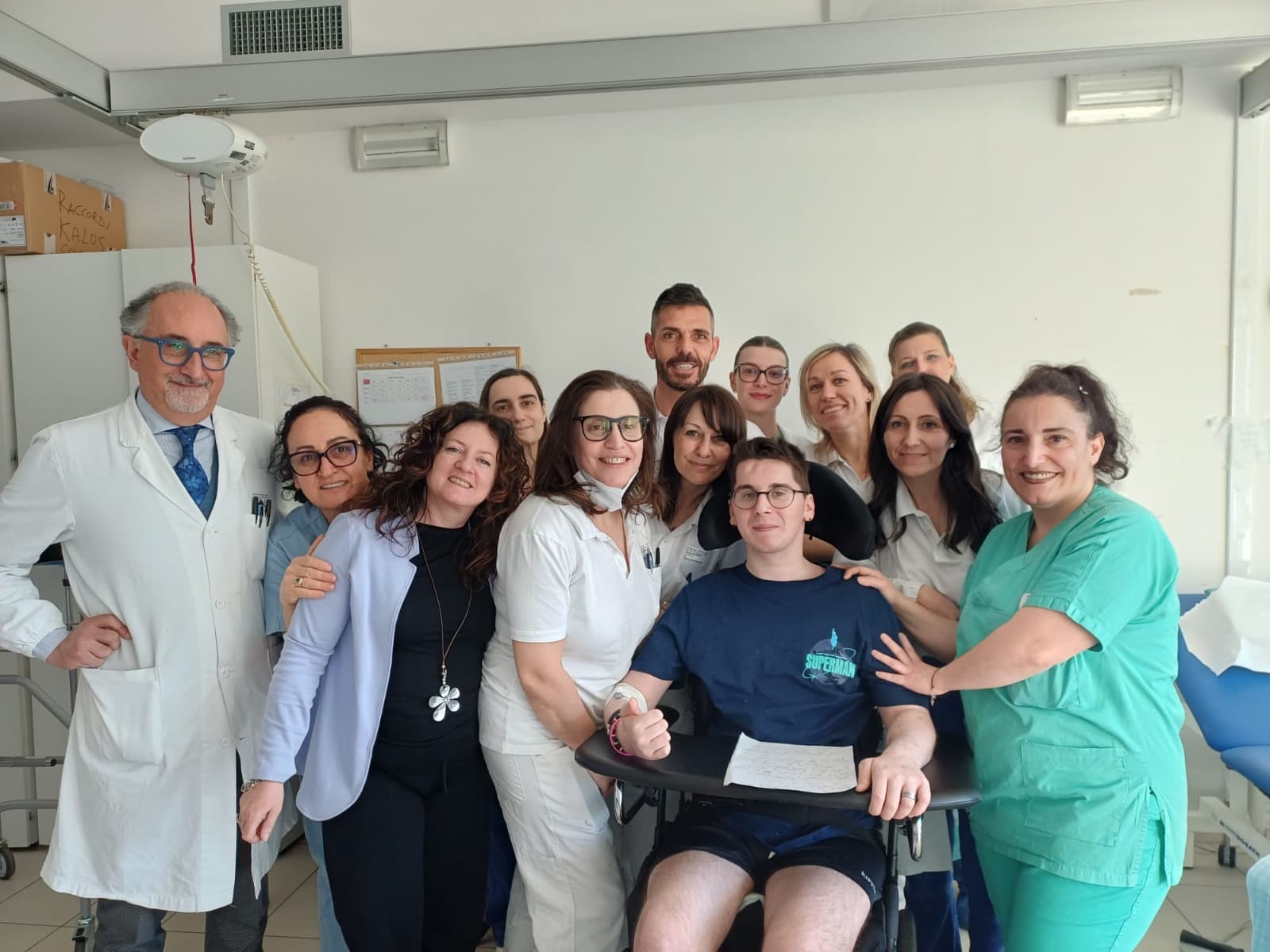 La testimonianza di Paolo Sarullo a Sanremo , la sua voglia di vivere e quella mano tesa agli aggressori